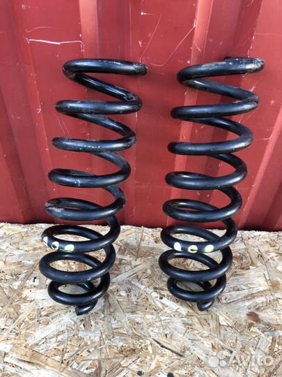 Задняя пружина мерседес глц 2019год