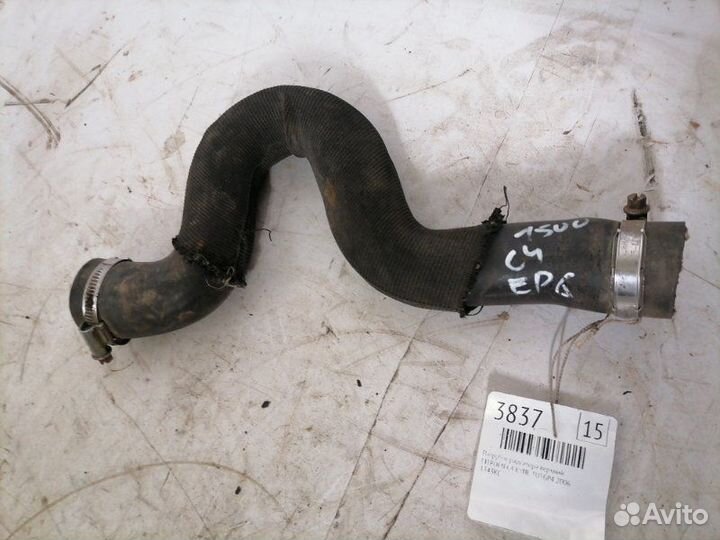 Патрубок радиатора верхний Citroen C4 купе TU5GP4