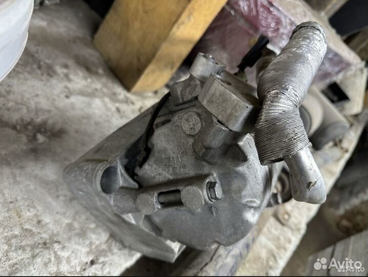 Компрессор кондиционера bmw 5 e60/e61