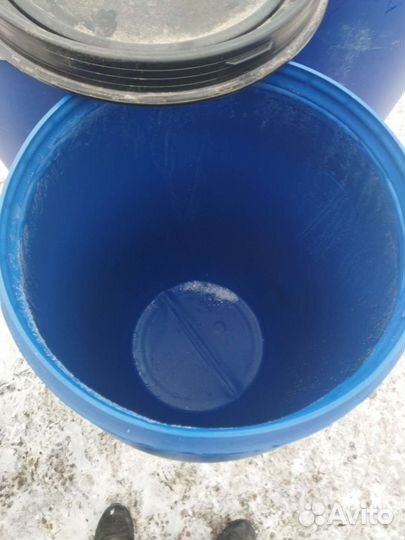 Бочка 200 литров с кришкой