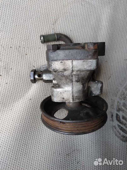 Насос гур Hyundai Starex H1 2,5 дизель