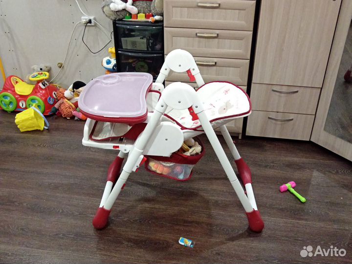 Стульчик для кормления