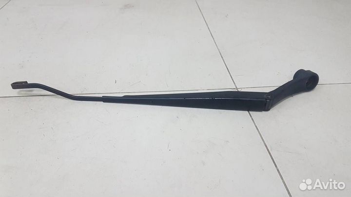 Поводок стеклоочистителя передний правый SsangYong