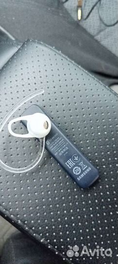 Bluetooth гарнитура samsung