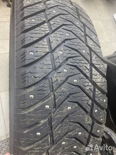 Yokohama Ice Guard IG65 235/60 R18