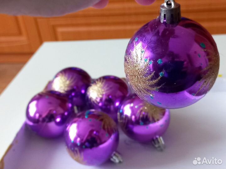 Елочные шары сиреневые 6 штук