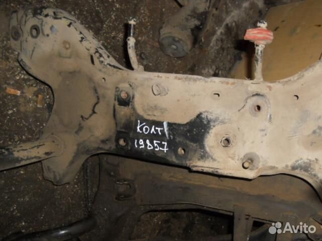 Подрамник Mitsubishi Colt