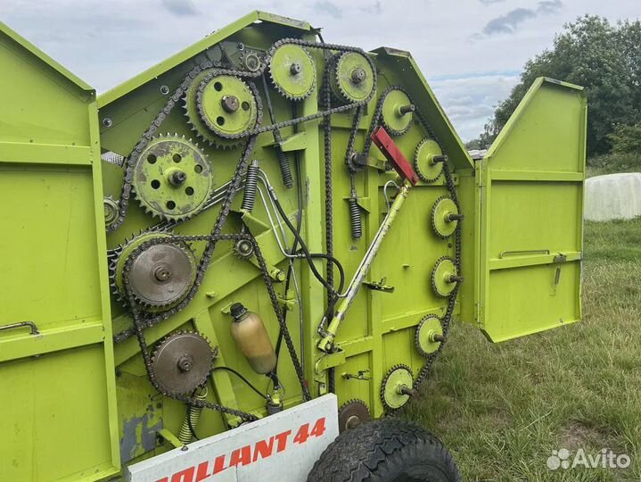 Пресс-подборщик Claas Rollant 44, 1990