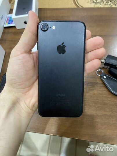 iPhone 7 32 g