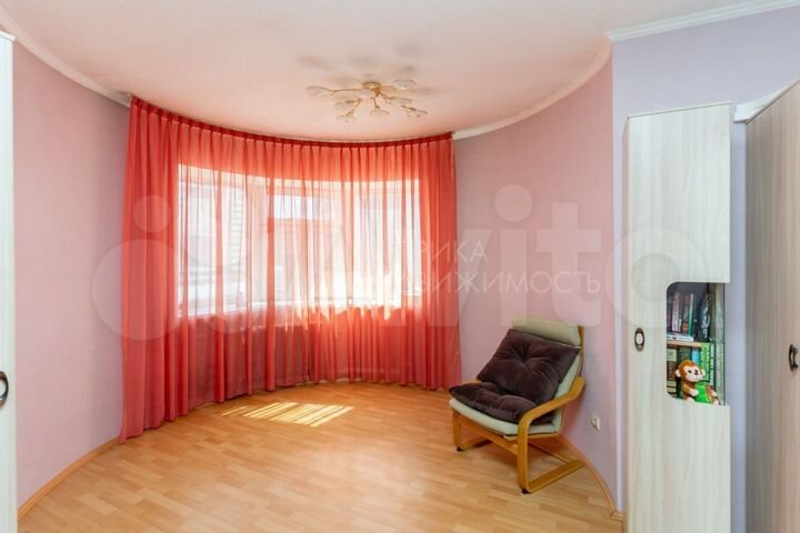 2-к. квартира, 80 м², 9/13 эт.