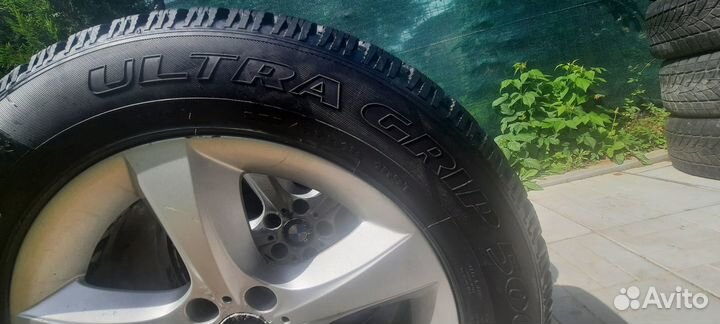 Goodyear UltraGrip 500 255/55 R18