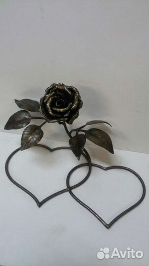 Кованая роза