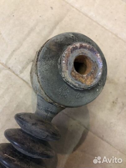 Задние стойки Peugeot 207