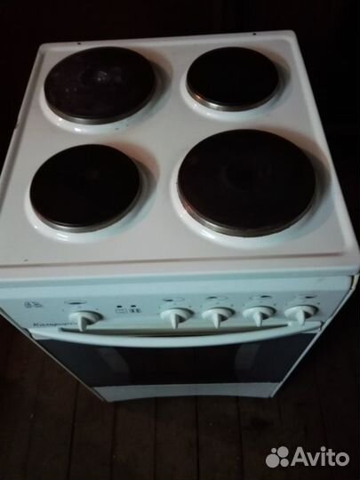 Электрическая плита с блинами лада