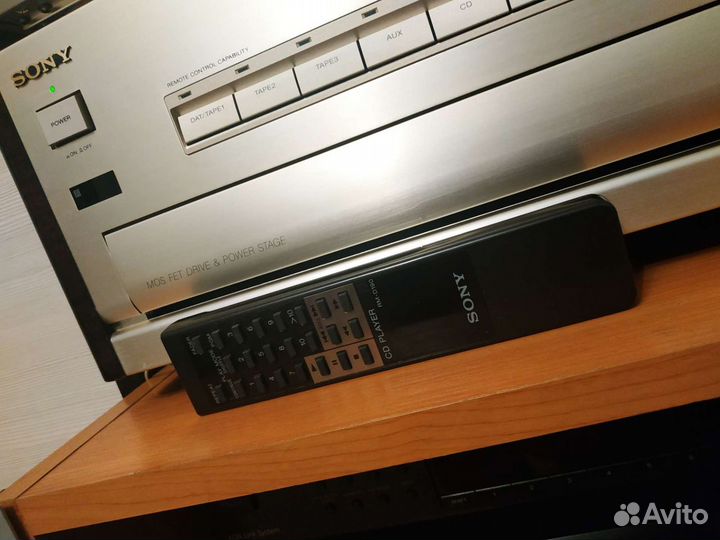 Пульт CD Sony RM-D190