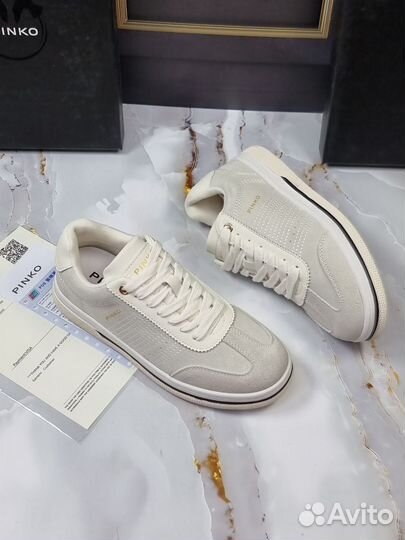 Кроссовки женские Pinko