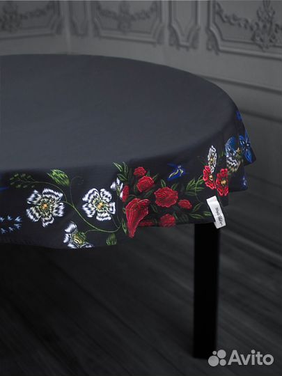 Скатерть в кафе