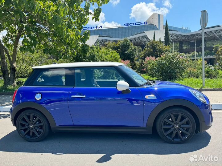 Аренда авто Mini Cooper S