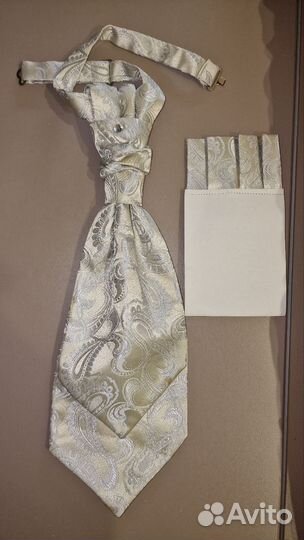 Галстук-пластрон