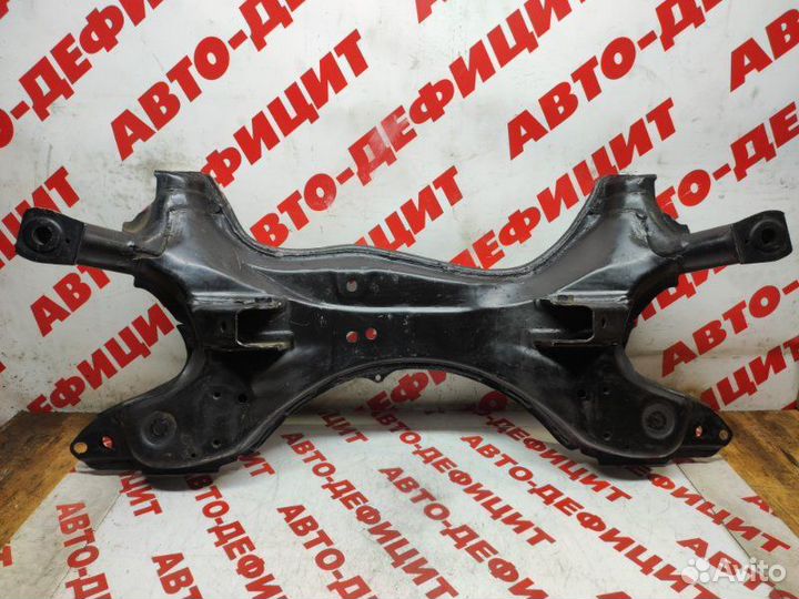 Подрамник передний Toyota Rav4 20 1AZ-FE 2000