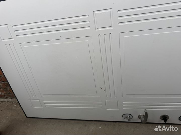 Входная дверь от застройщика