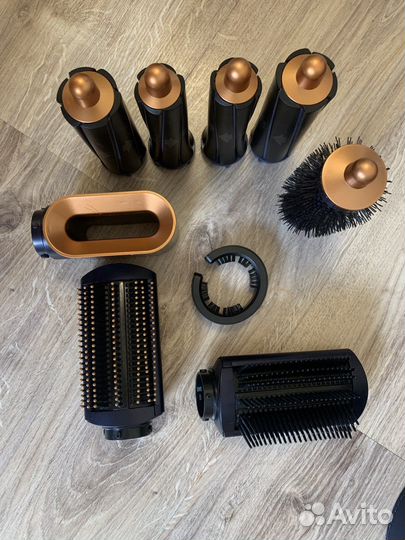 Dyson airwrap complete