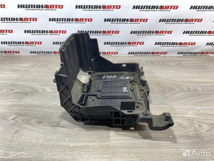 Площадка аккумулятора Renault Megane 2 хэтчбек 1.6