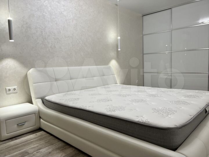 3-к. квартира, 82 м², 15/25 эт.