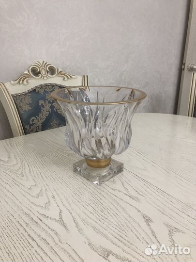 Фруктовница на ножке