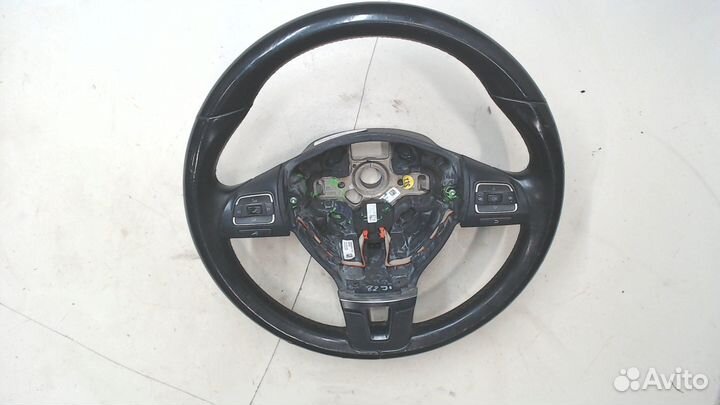 Руль Volkswagen Tiguan, 2012