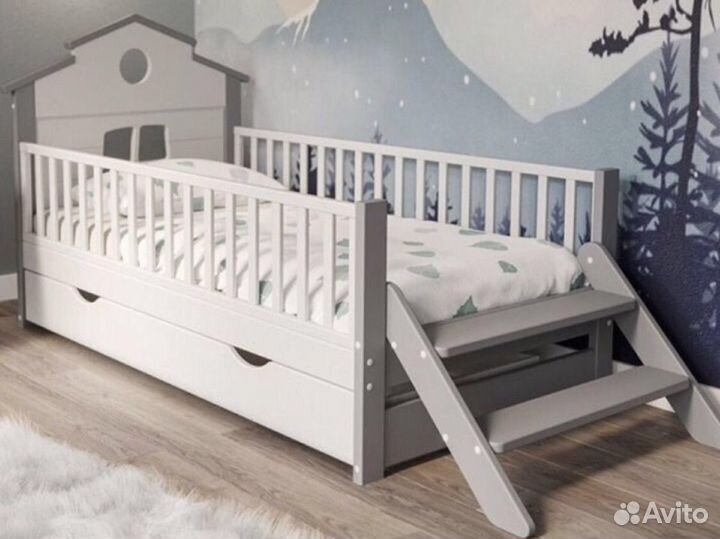 Кровать детская Массив бука