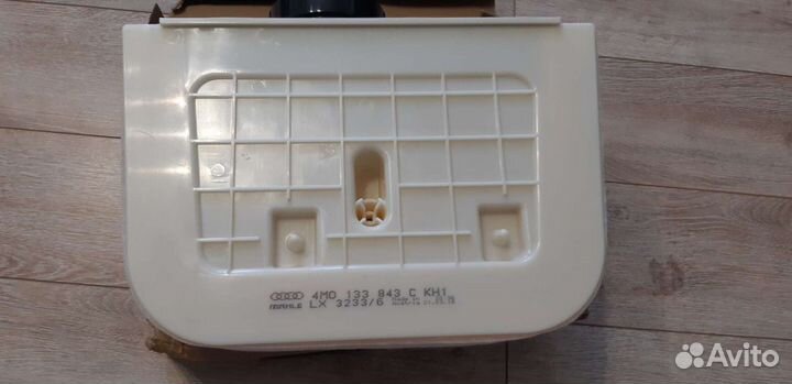 Воздушный фильтр 4m0133843c