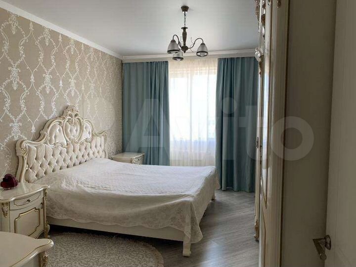 3-к. квартира, 85 м², 3/9 эт.