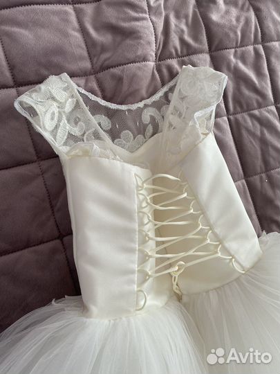 Поатье пышное для девочки 134-146