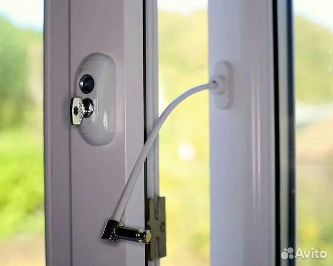 Замок оконный-для безопасности детей