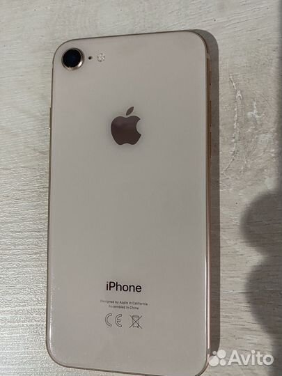 iPhone 8, 64 ГБ
