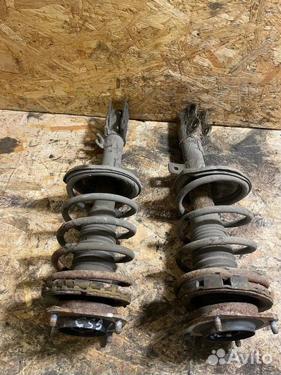 Стойки передние Киа Спектра