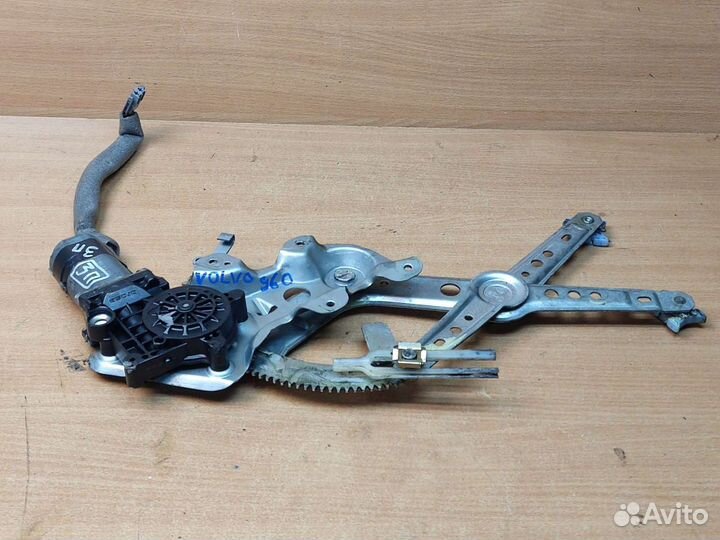 Стеклоподъёмник задний правый, Volvo 960