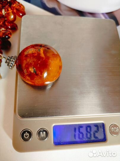 Янтарное колье с крупным кулоном Прибалтика янтарь