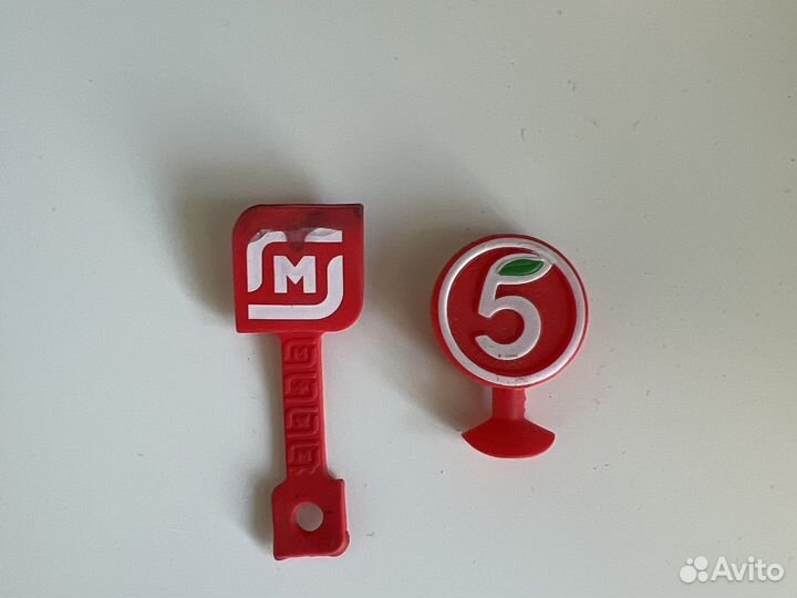 Скрепыши магнит и пятёрочка