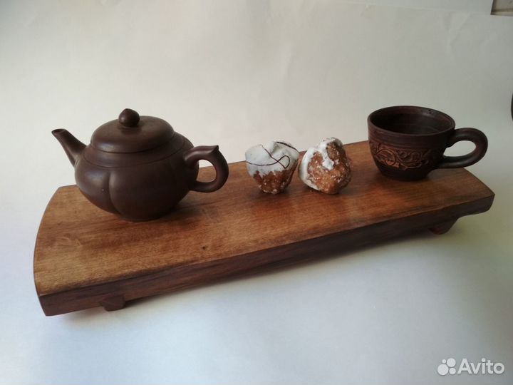 Доска из дерева сервировочная