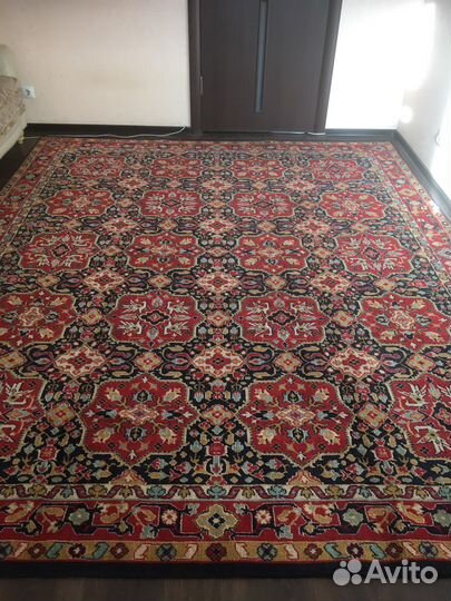 Ковер шерстяной 3 х 2,5 м