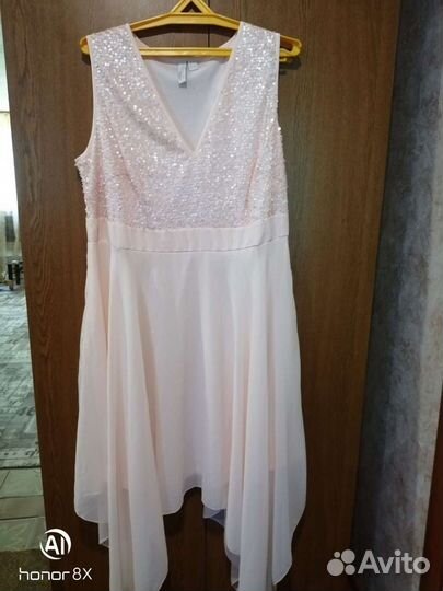 Вечернее платье