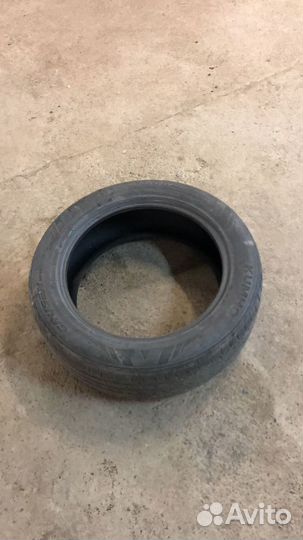 Kumho 722 235/55 R19