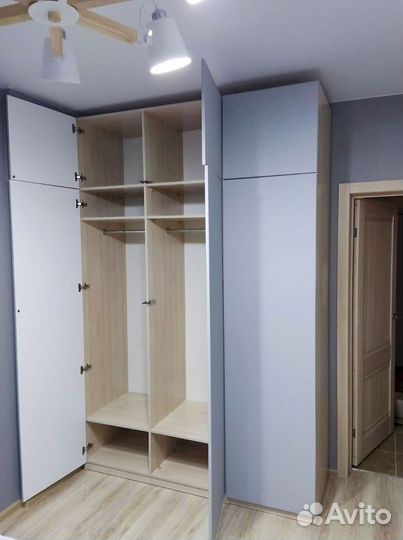 Шкаф купе угловой