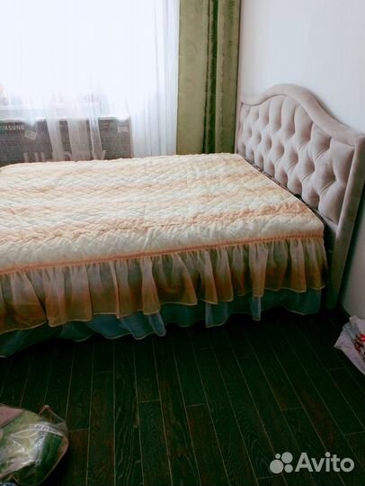 Покрывало на 2 х спальную кровать бу