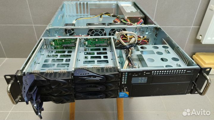Серверный корпус 2U с блоком питания