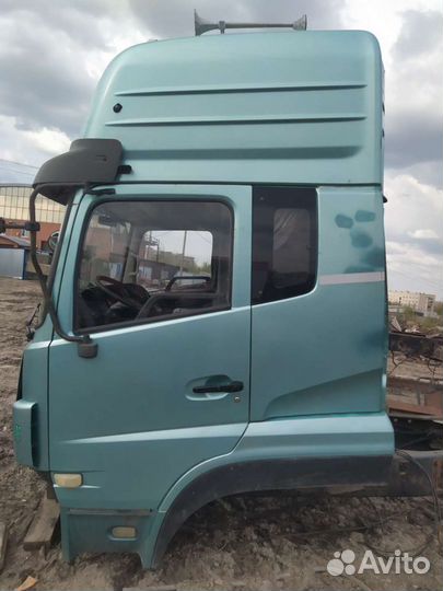 Кабина dong feng, донг фенг (тягач)