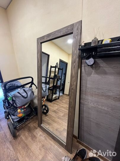 Зеркало напольное