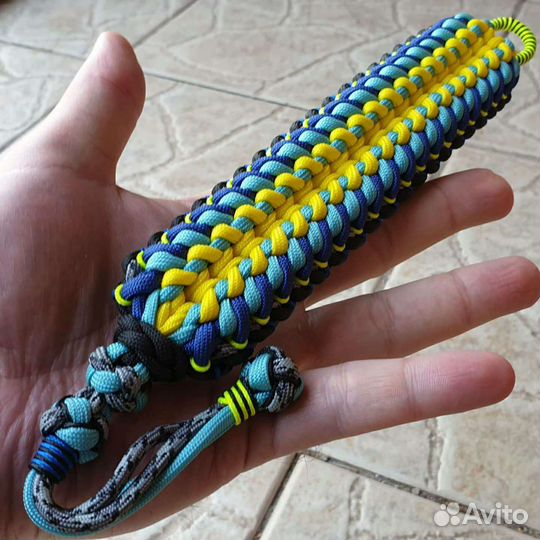 Браслет из паракорда 